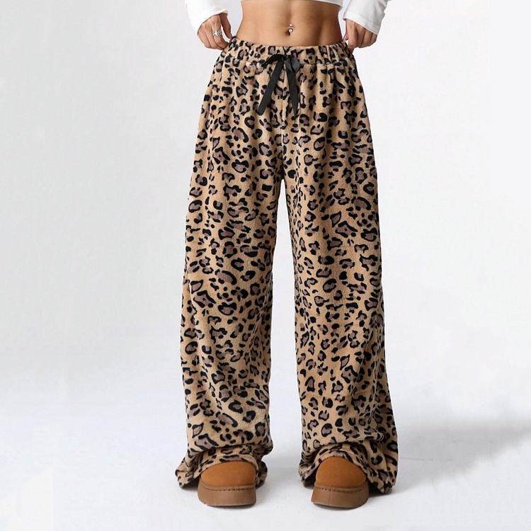 Womenâs Leopard Print Wide Leg Pant