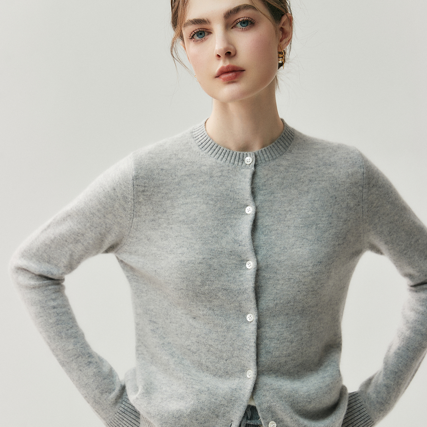 Women's Cashmere Cardigan with Round Neck REAL SILK LIFE