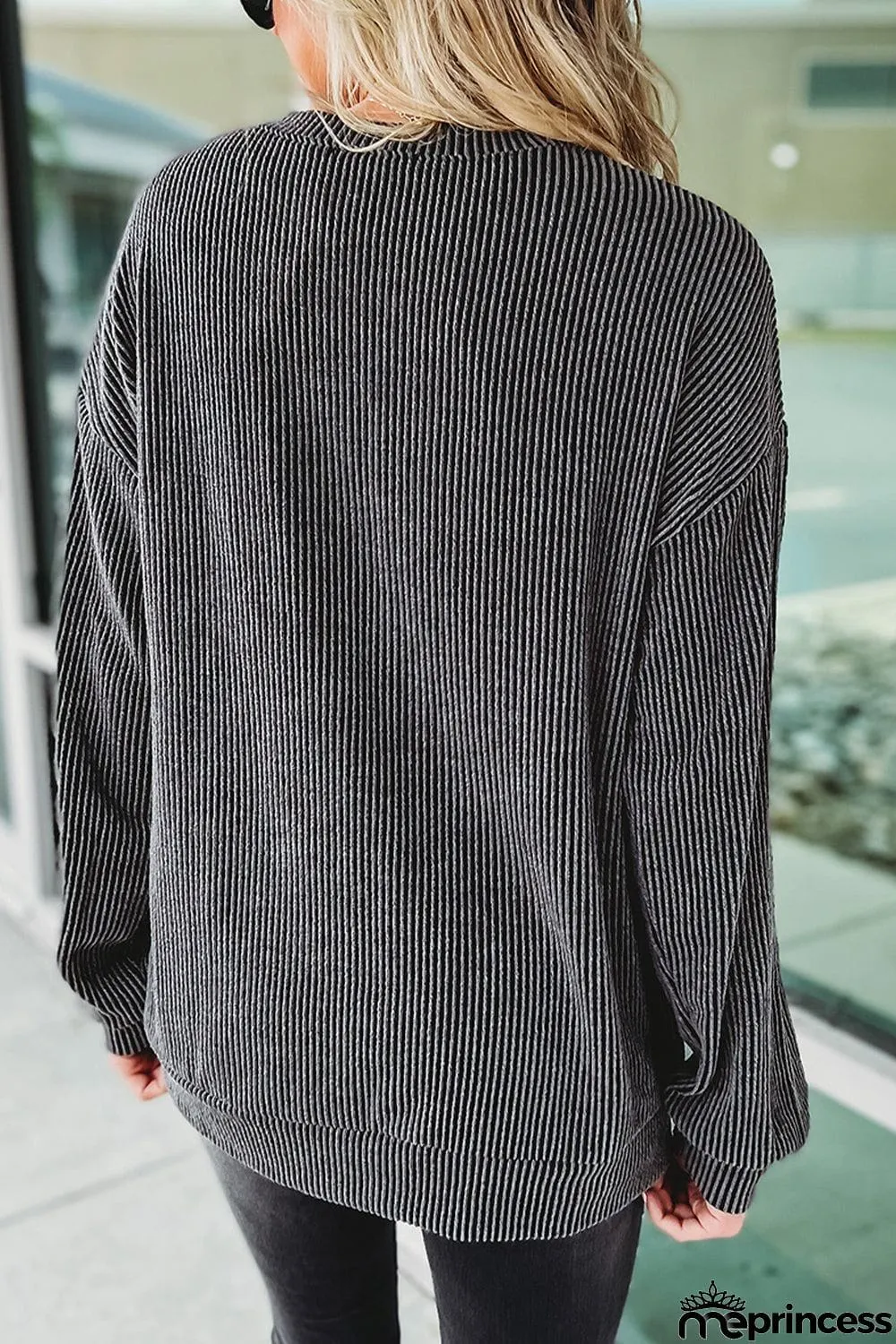 Ribbed Round Neck Long Sleeve Graphic Sweatshirt