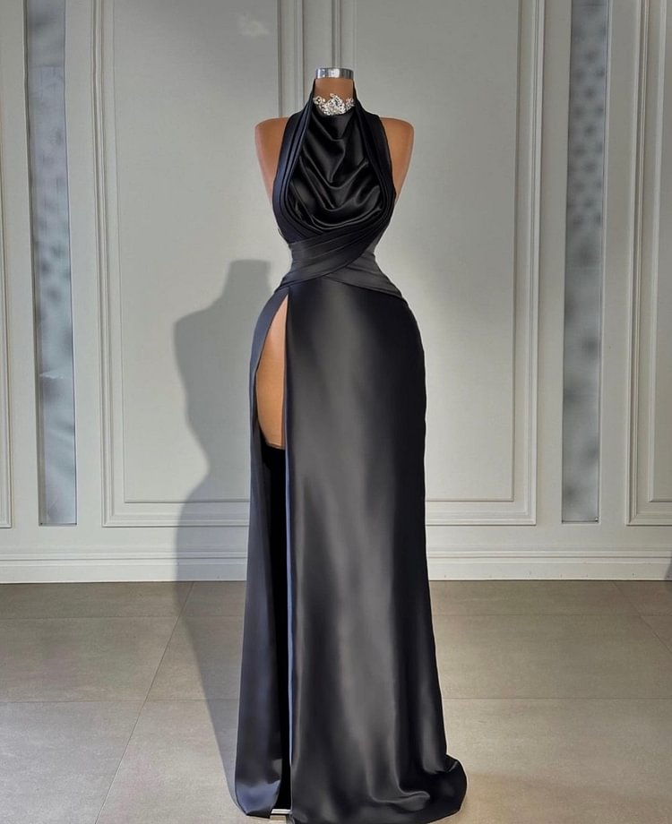 Hellodresses Chic Black Halter High Split Sleeveless Prom Gown Dress With Beading