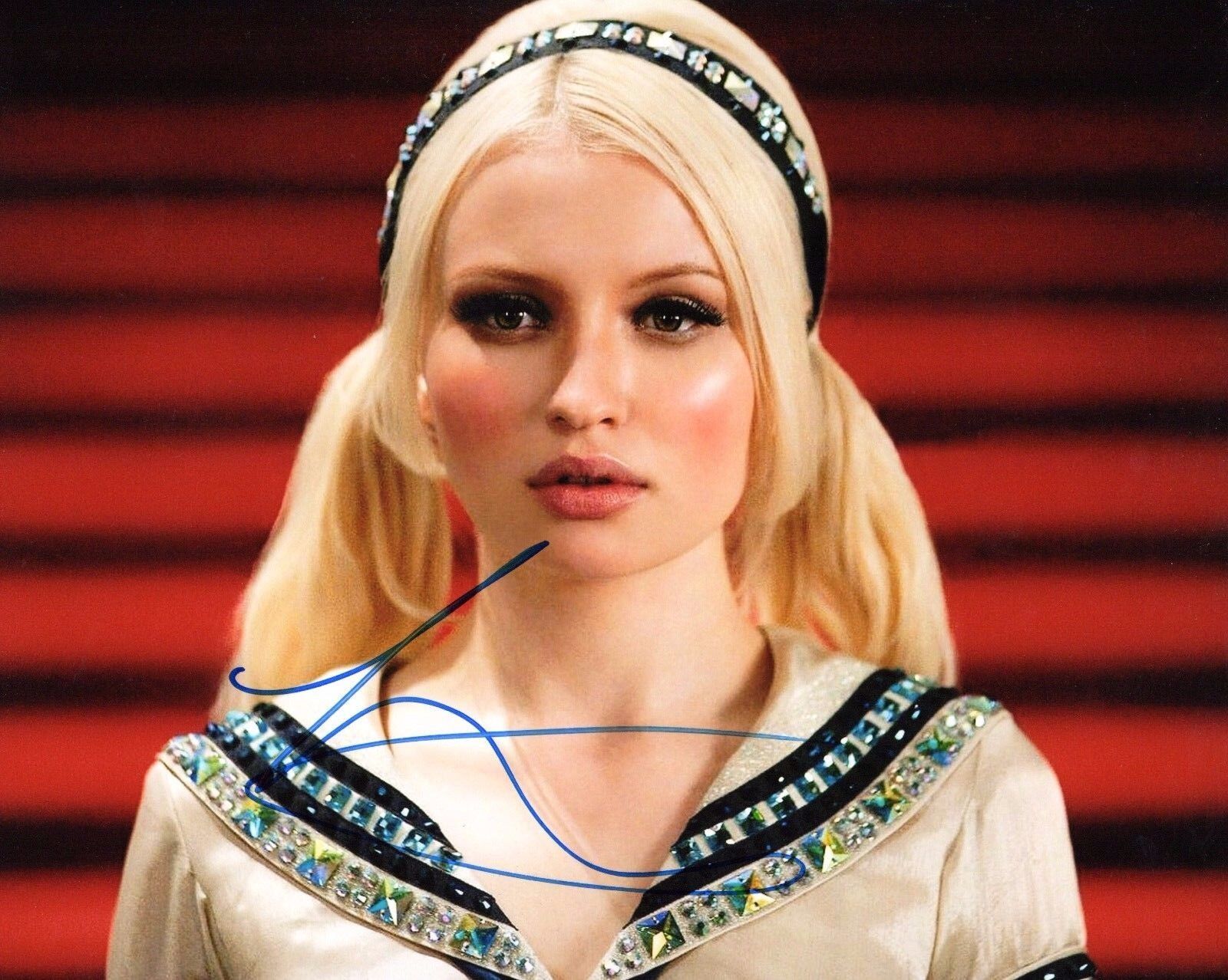 GFA Sucker Punch Babydoll * EMILY BROWNING * Signed Autograph 8x10 Photo Poster painting AD1 COA