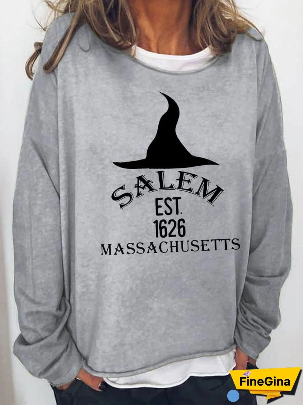 Women's Salem Massachusetts Sweatshirt