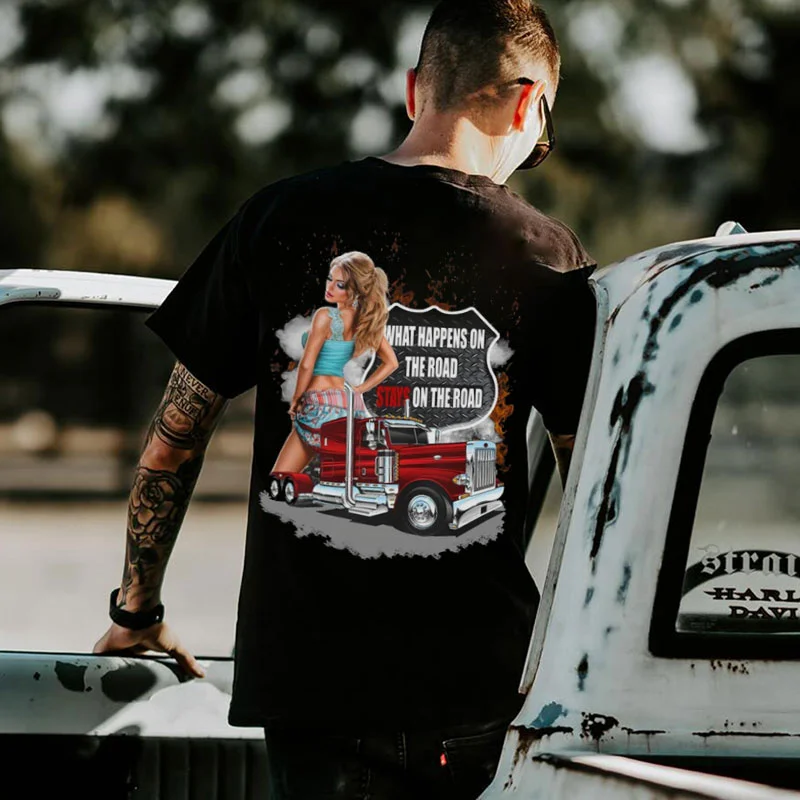 WHAT HAPPENS ON THE ROAD STAYS ON THE ROAD Sexy Lady Classic Car Print Men's T-shirt