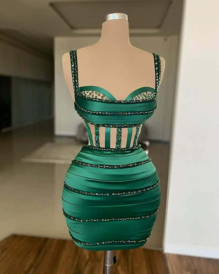 Dark Green Sleeveless Rhinestone Sheath Mini Homecoming Dress HC0158