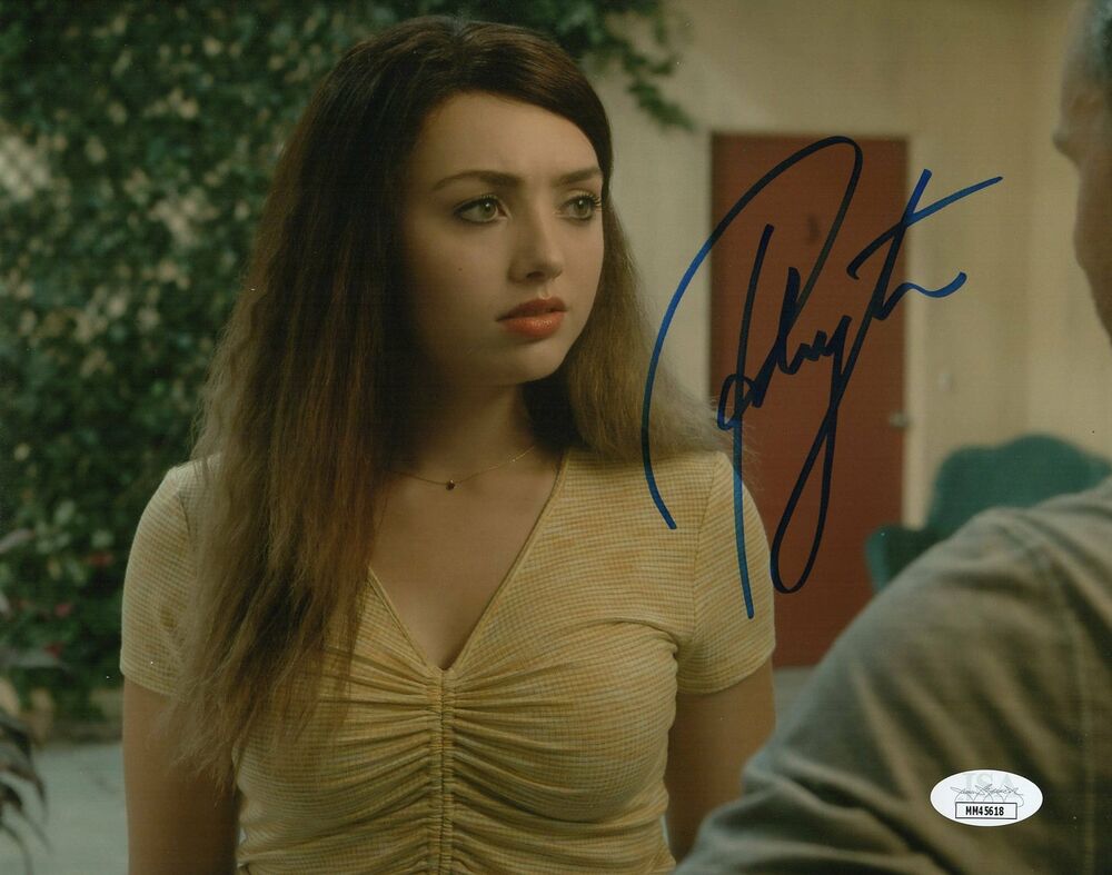 Peyton List Autograph 8x10 Photo Poster painting Cobra Kai Tory Signed  Z1