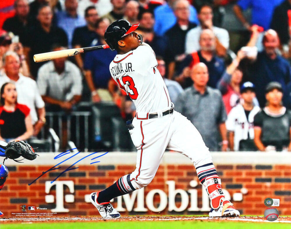 Ronald Acuna Signed Braves Batting w/ Short Hair 16x20 Photo Poster painting- Beckett W *Blue