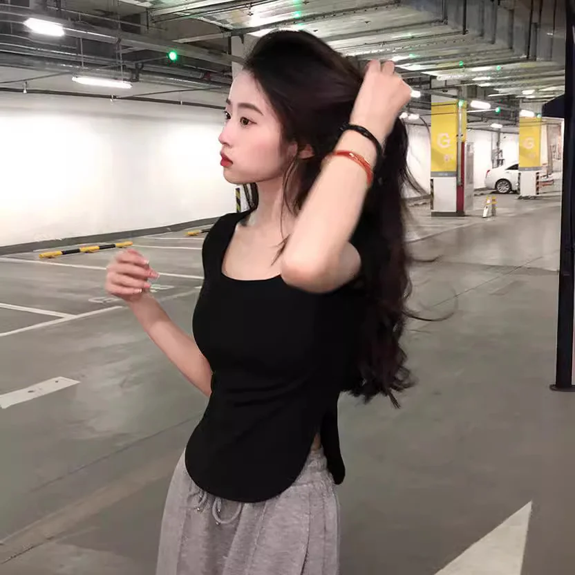 Uveng Uveng 2024 New Pure Desire Wind Big U-Collar Hot Girl Top Show Slim Slim Irregular Short-Sleeved T-Shirt Female Ins