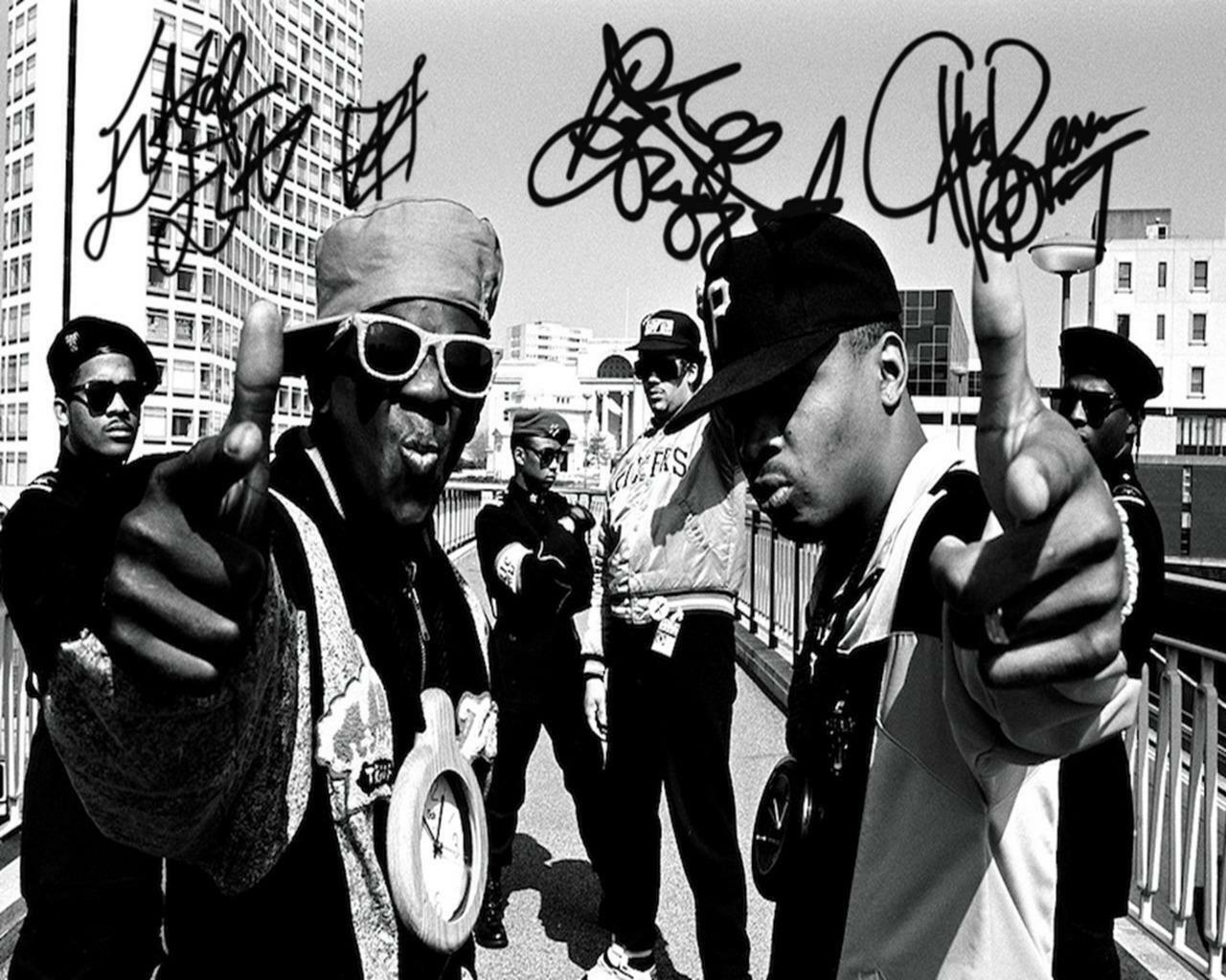 Public Enemy SIGNED AUTOGRAPHED 10 X 8