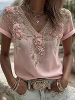 Women's Pink Flower Embroidered Art V-neck Short Sleeve T-shirt