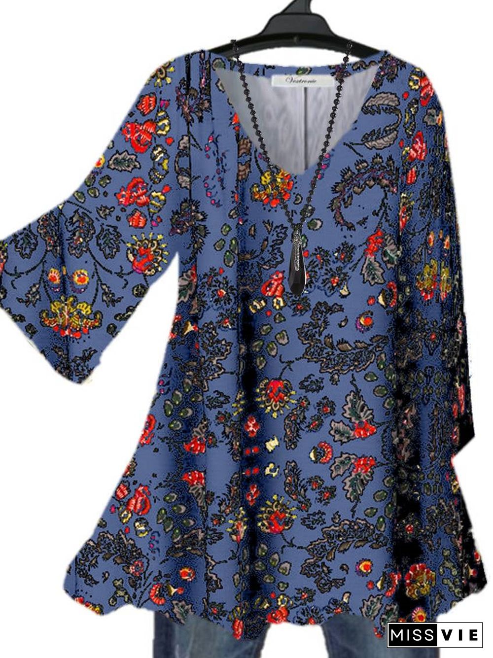 Women 3/4 Sleeve V-neck Floral Printed Graphic Top