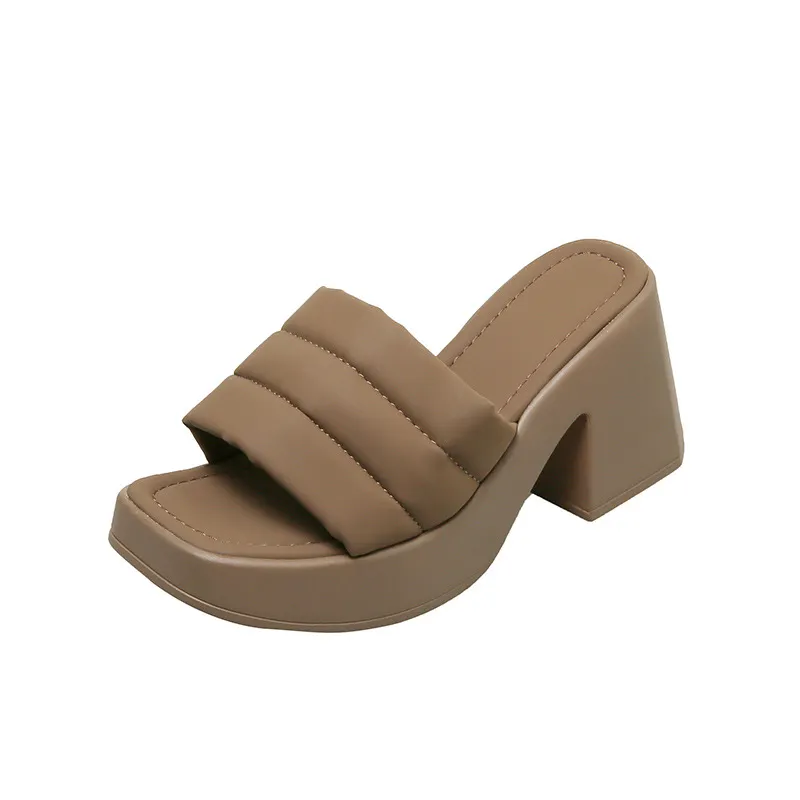 Breakj Breakj Cake Thick Bottom Cool Slippers Women Wear 2025 Summer Fashion Niche Women's Shoes Design Feel Beach One-Word Drag Slope