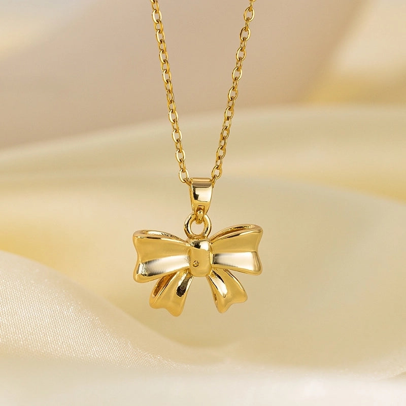 Sweet Minimalist Star Heart Shape Bow Knot Titanium Steel Zircon Plating Inlay Pendant Necklace
