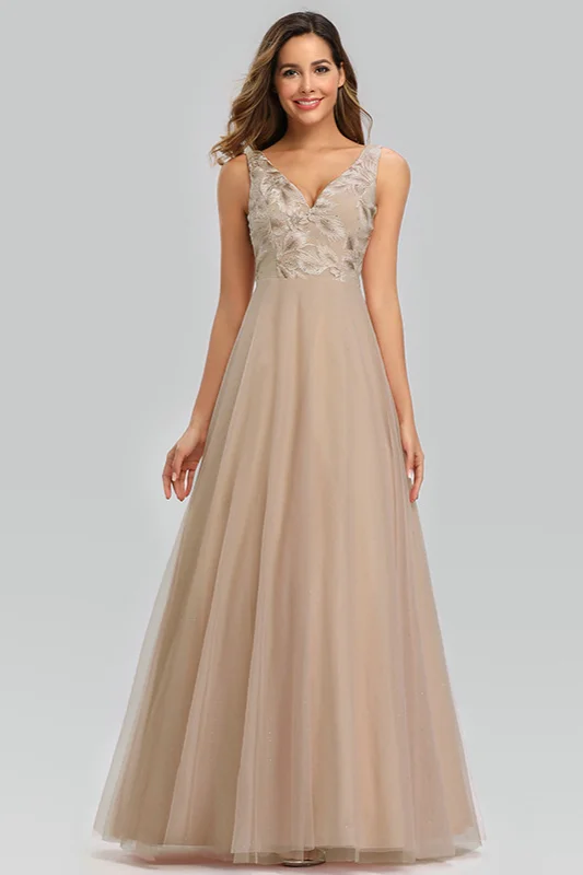 Elegant Blush Sleeveless Embrodiery Long Prom Dress