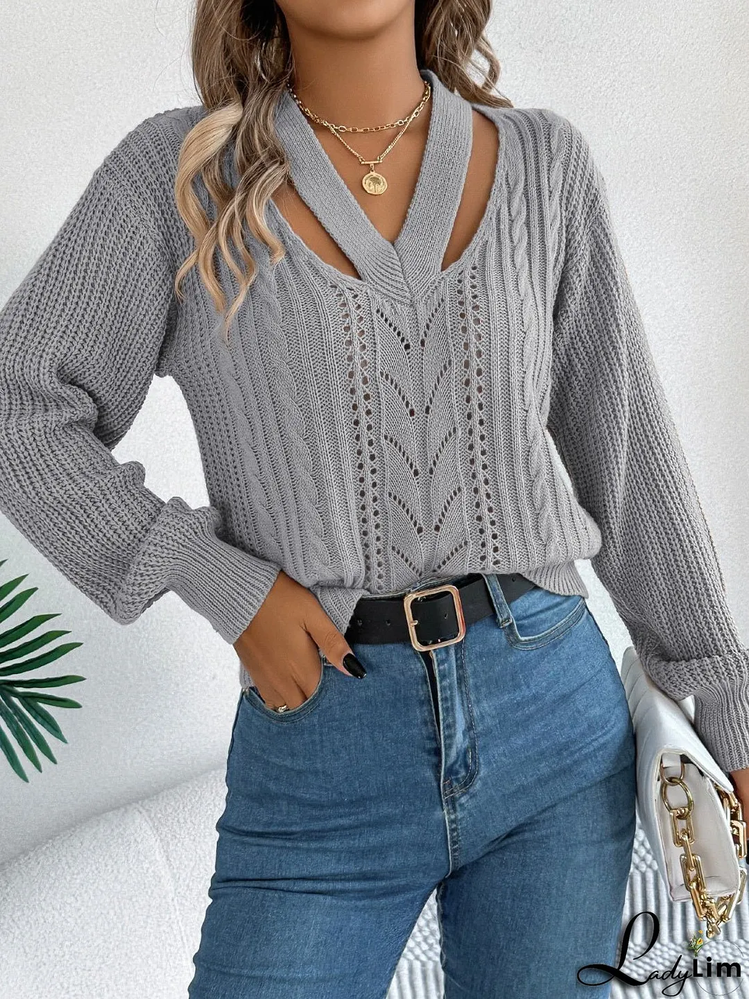 Casual and Fashionable winter Sweater