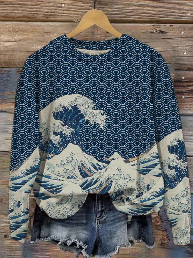 Women's Japanese Art Waves Print Sweatshirt