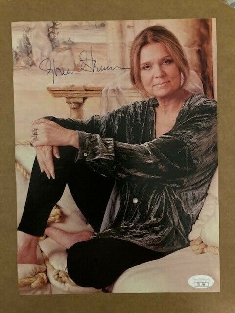 Gloria Steinem Feminist & Women's Rep. Signed 8x10 1/2 Magazine Photo Poster painting JSA Certi