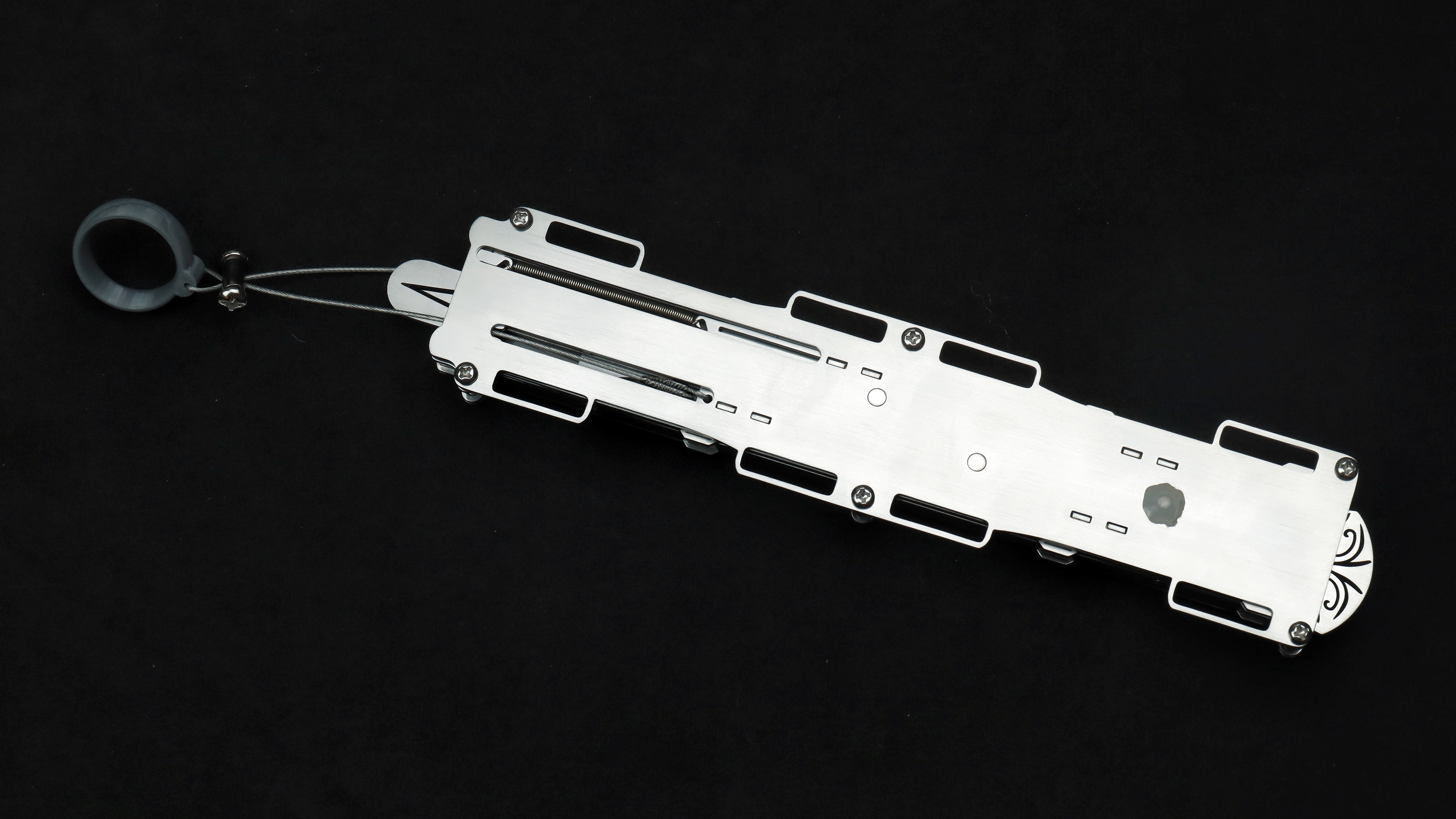 Hidden Blade Assassin's Creed Brotherhood Double Action Hidden Blade image 4
