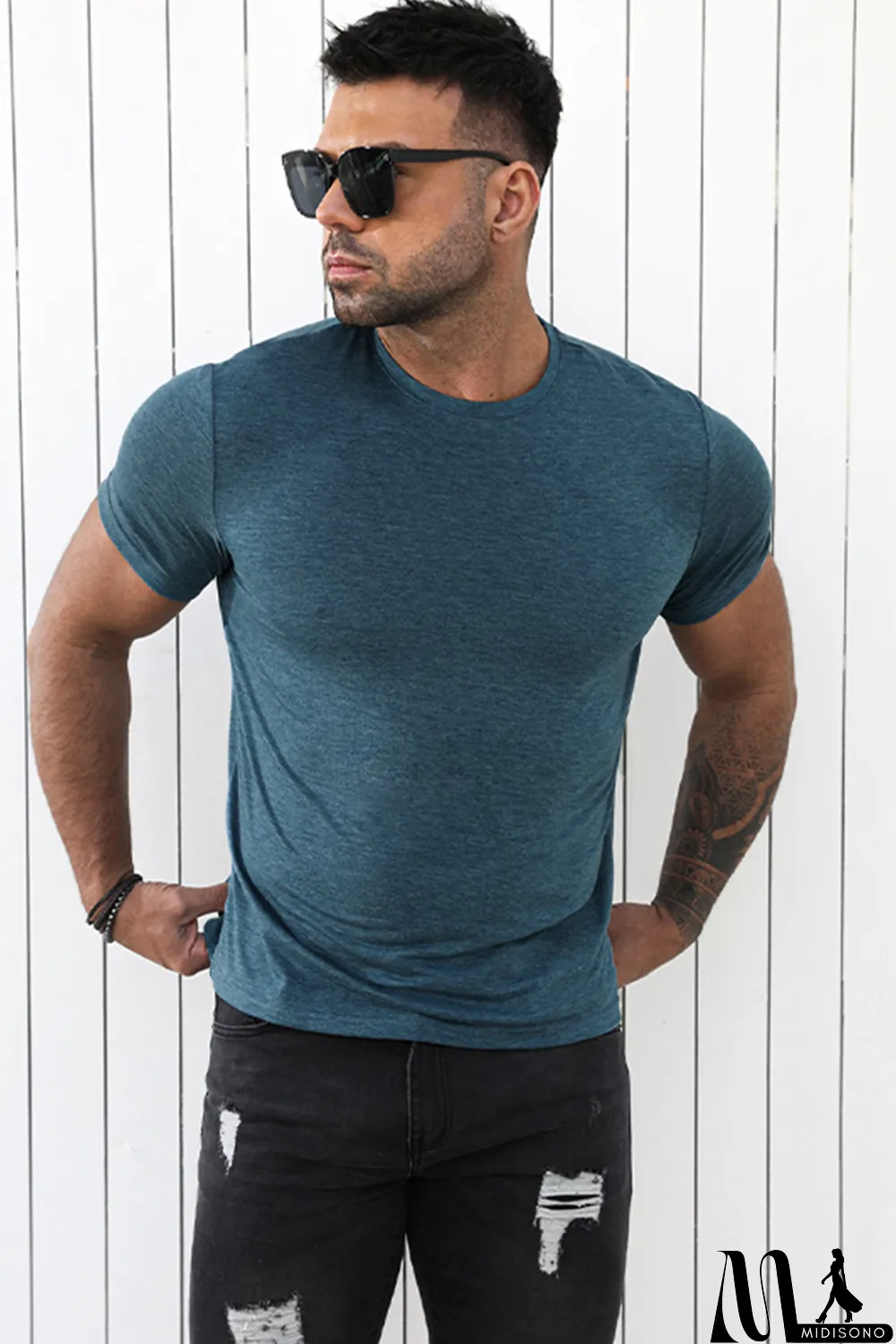 MidiSono - Blue Solid Basic Crewneck Short Sleeve Men's T-shirt