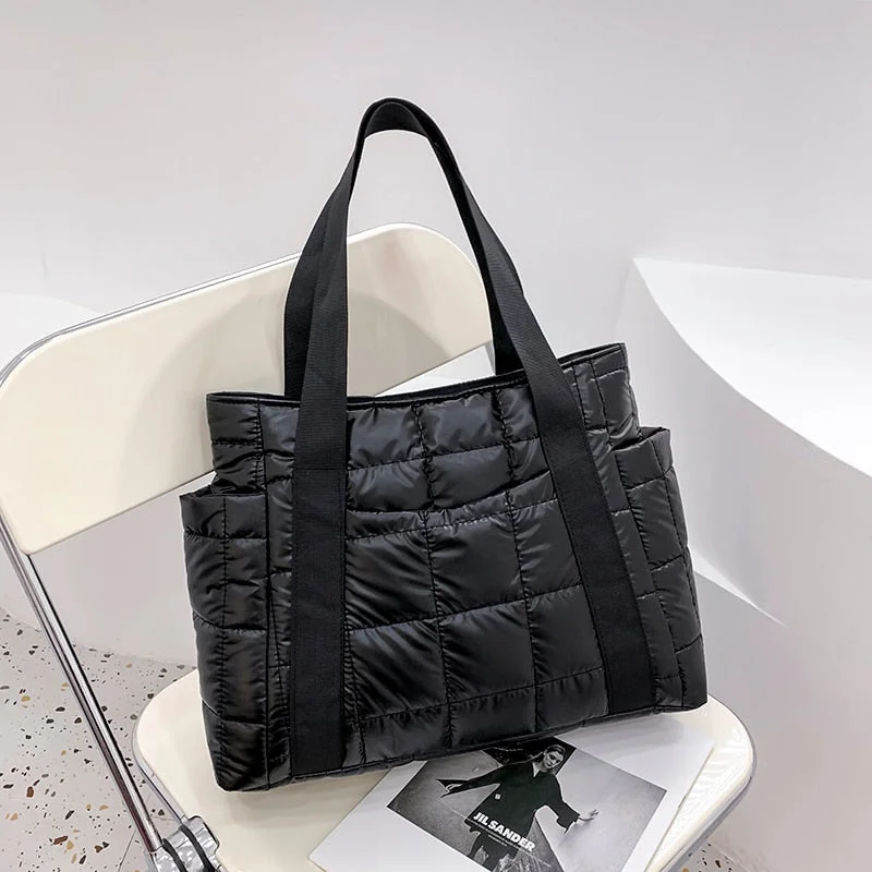 2021 Hit Winter Brand Textured Padded Design Duffel Women Bag Nylon Big Totes Plaid Shoulder Bags Designer Shopper Handbags