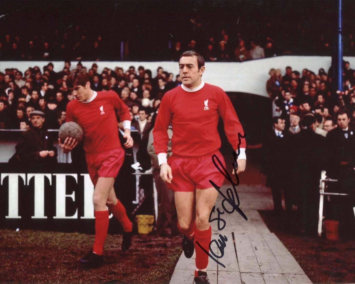 LIVVERPOOL F. C. Ian St John autograph, IP signed Photo Poster painting