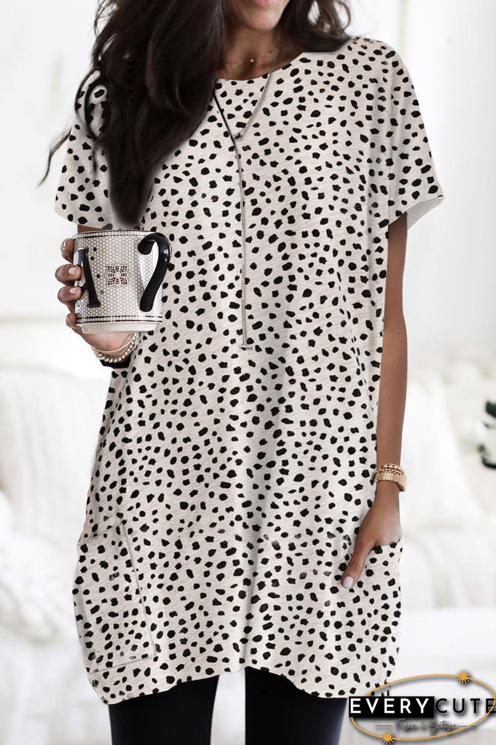 Leopard Print Side Pockets Tunic Top