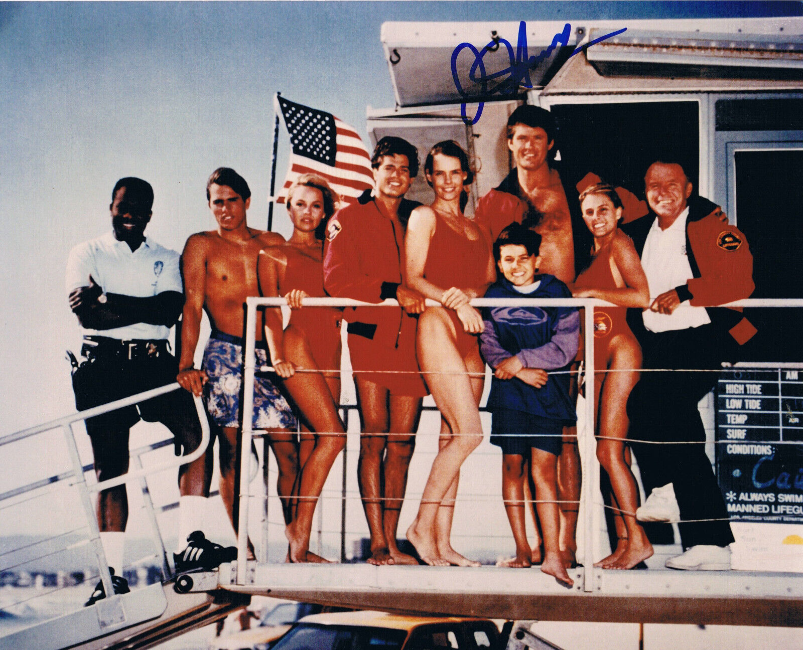 David Hasselhoff 1952- BAYWATCH genuine autograph 8x10