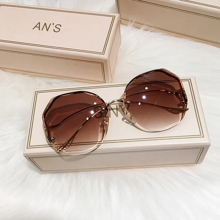 Irregular Optical Glasses