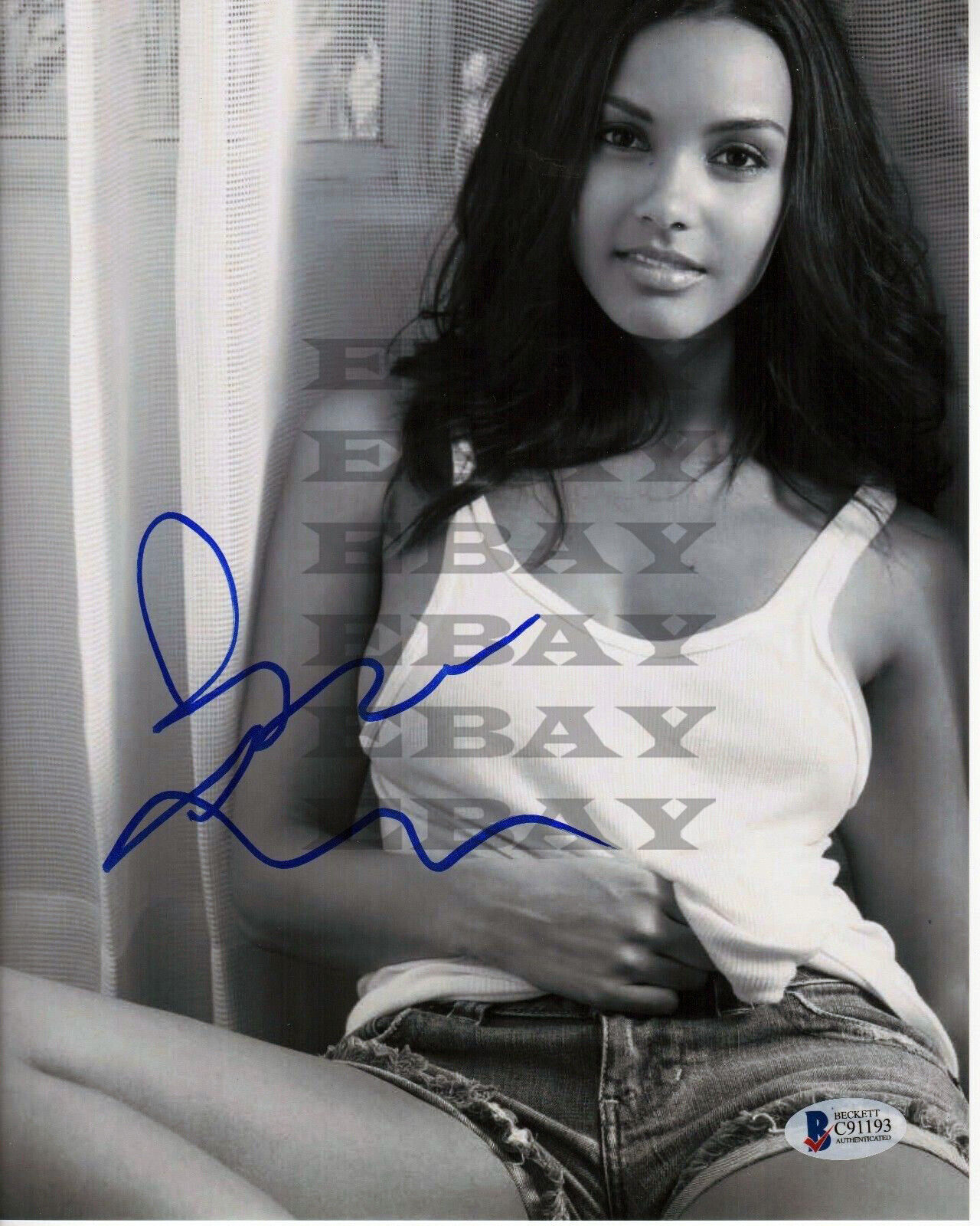 JESSICA LUCAS GOTHAM Autographed Signed 8x10 Photo Poster painting Rep