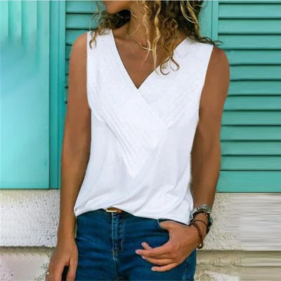 V-neck stitching solid color T-shirt