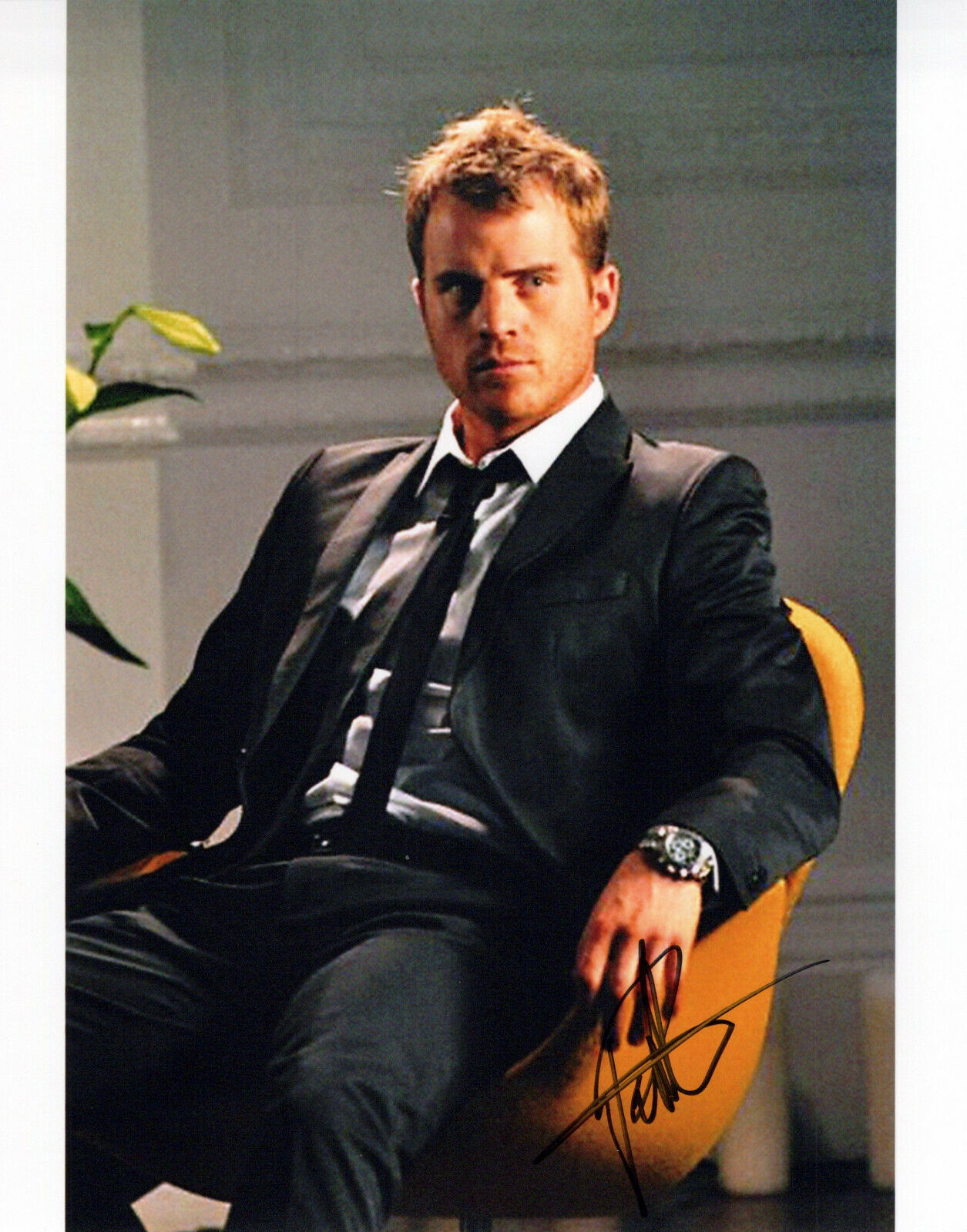 Robert Kazinsky head shot autographed Photo Poster painting signed 8x10 #6