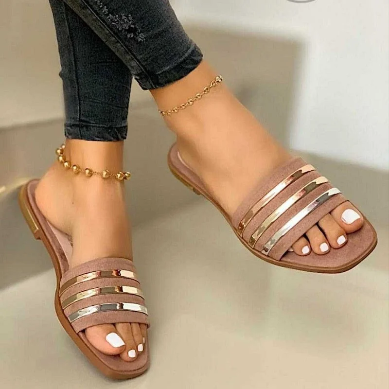 Women Slippers Beach Summer Shoes Women Slip on Bling Gold Flat Slides 2021 New Outdoor Shoes Female Casual Sandals Plus Size