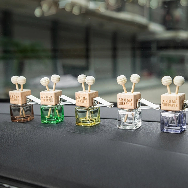 Car Air Conditioning Air Outlet Clip Square Glass Color Perfume Bottle Car Air Conditioning Aromatherapy Glass Color Bottle