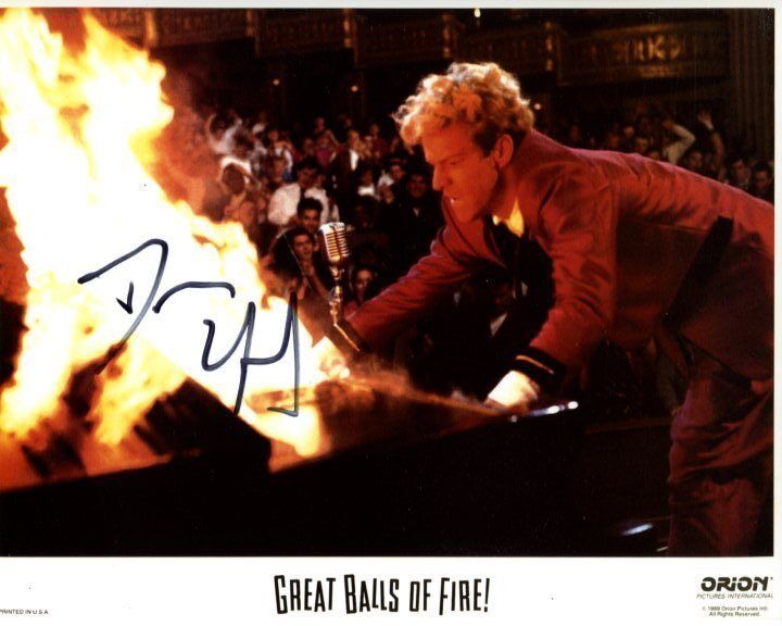 DENNIS QUAID signed autographed GREAT BALLS OF FIRE! JERRY LEE LEWIS 8x10 Photo Poster painting