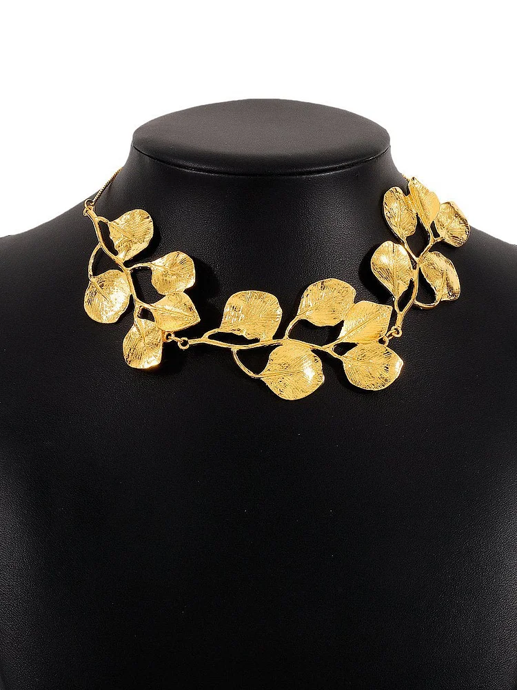 Retro Leaves Necklace