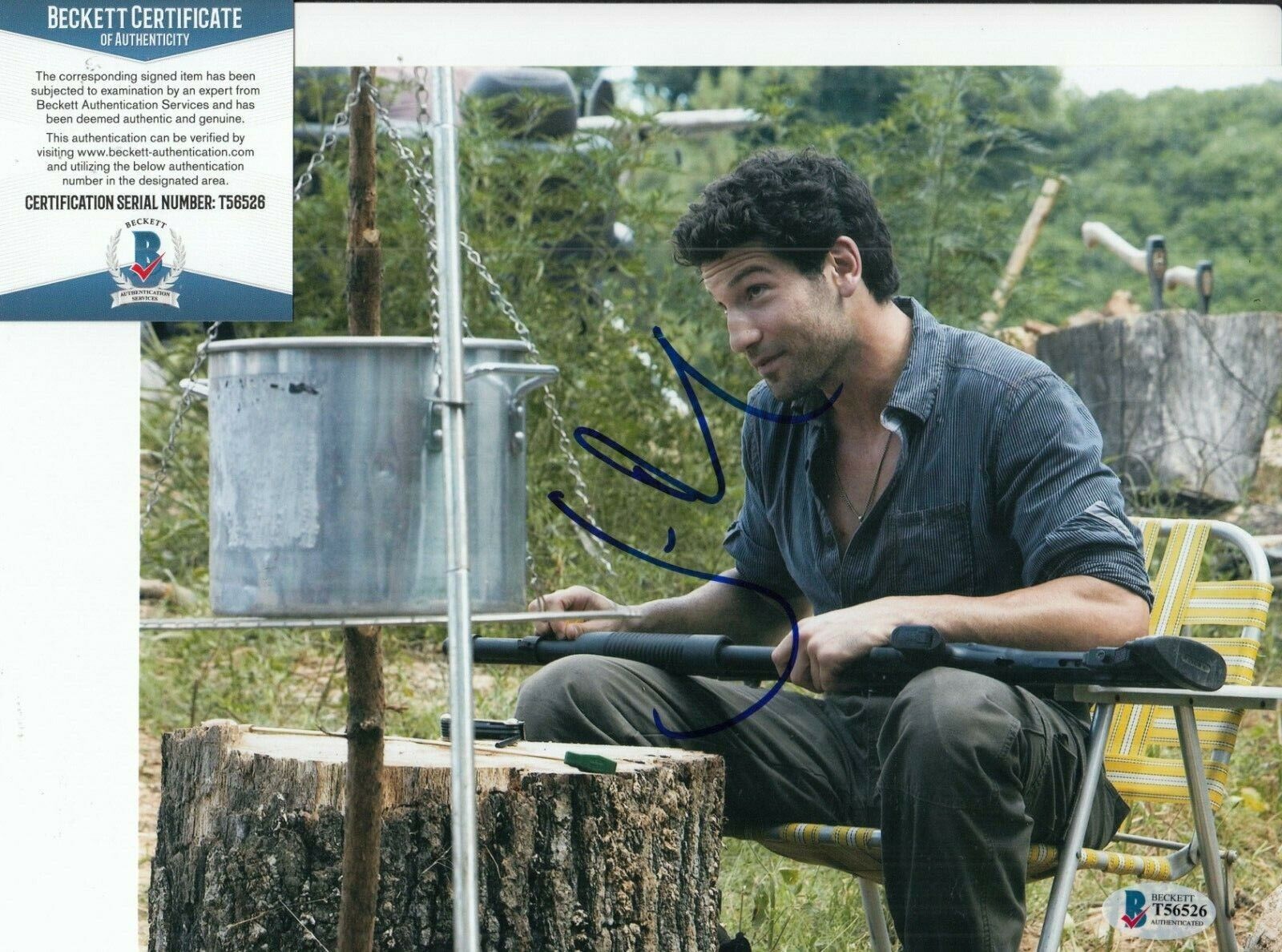 JON BERNTHAL signed (THE WALKING DEAD) Shane Walsh 8X10 Photo Poster painting BECKETT BAS T56526