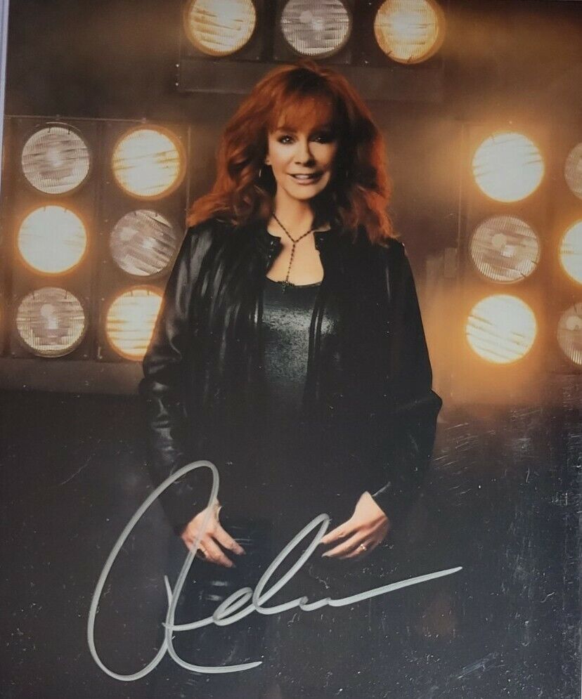 Reba McEntire Authentic Autographed 8x10 Photo Poster painting w/ COA