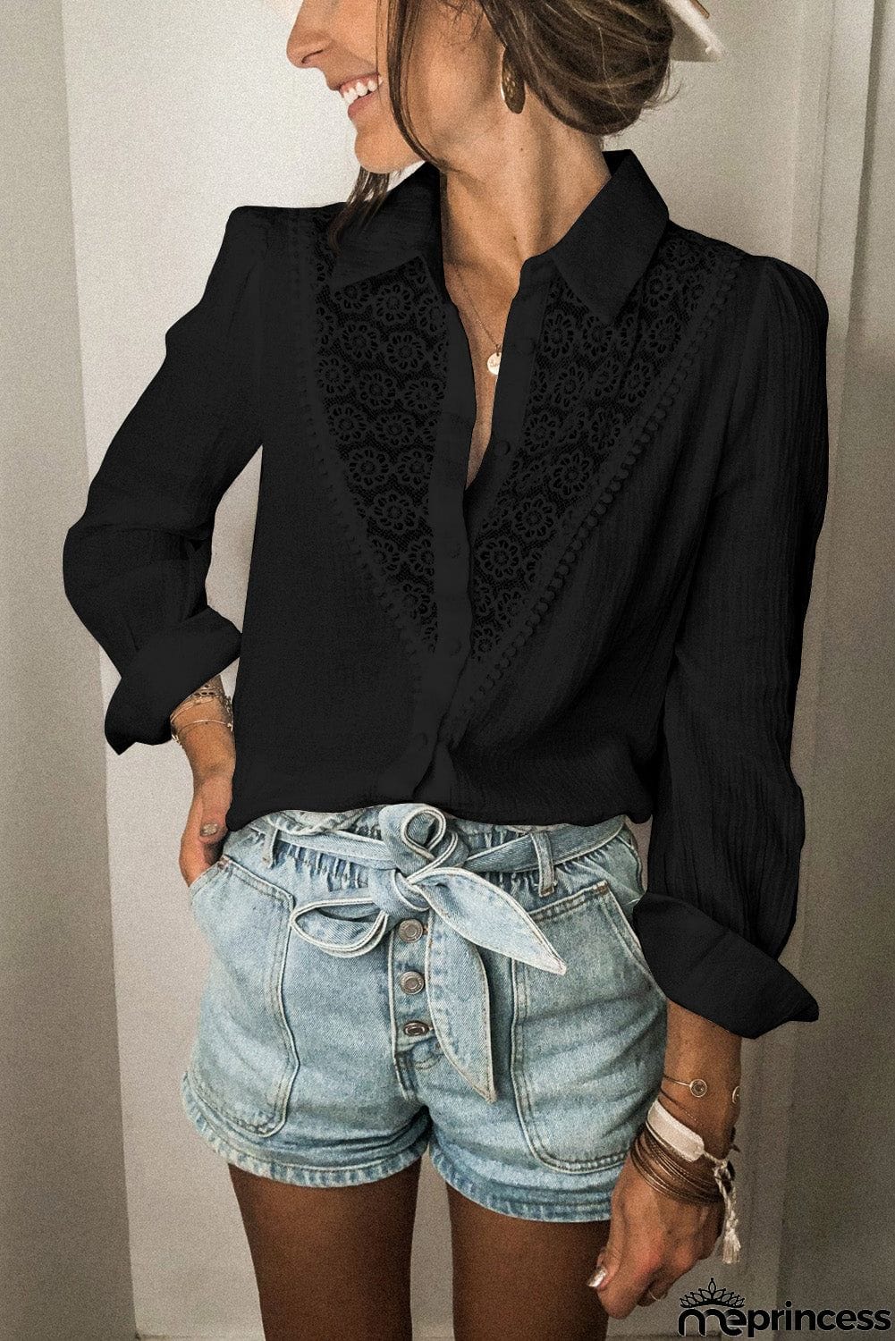 Floral Lace Hollow-out Splicing Crinkled Shirt