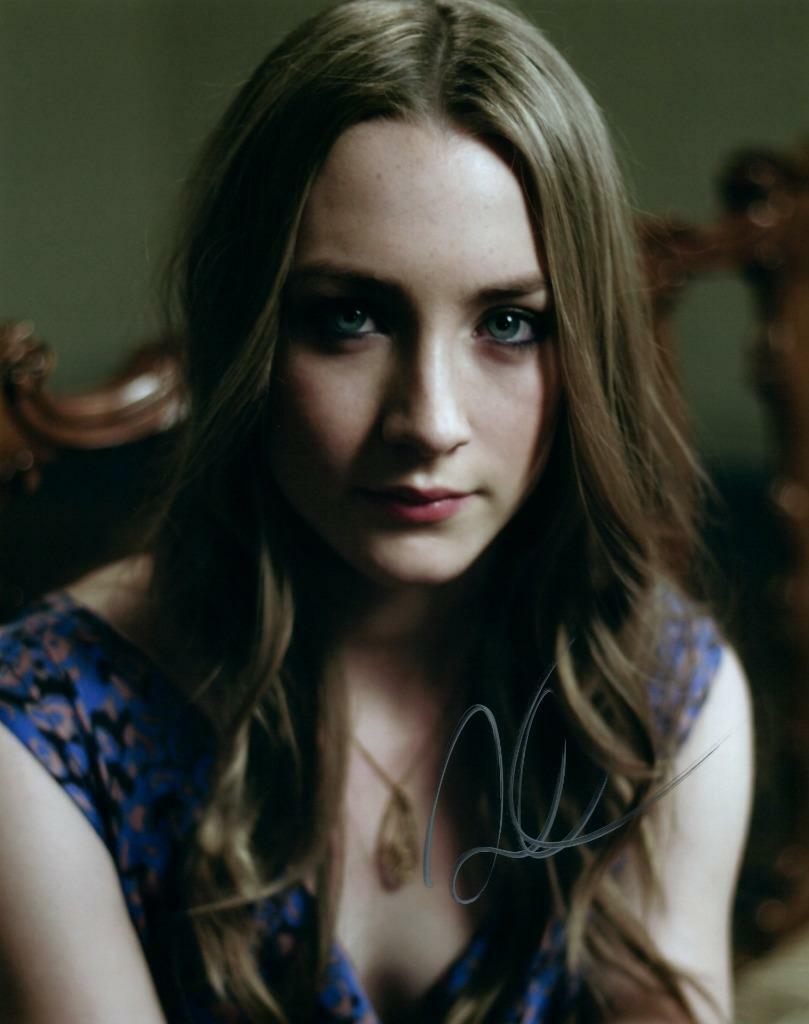 Saoirse Ronan signed 8x10 Photo Poster painting Picture autographed with COA