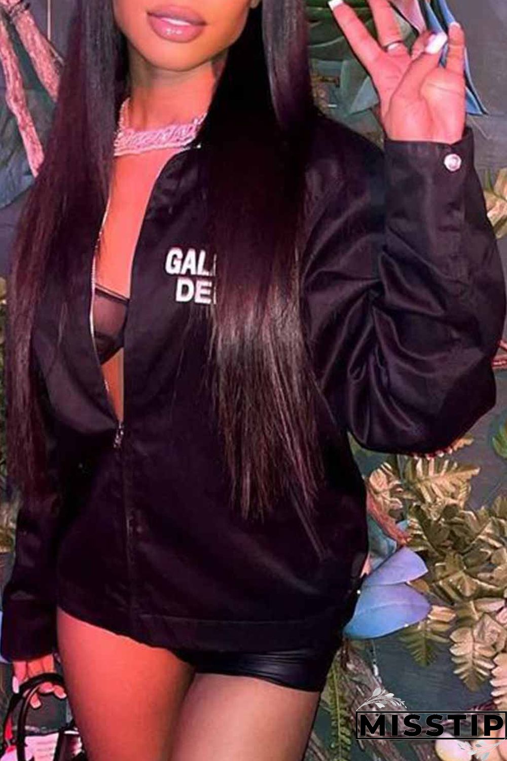 Black Street Print Letter Turndown Collar Outerwear