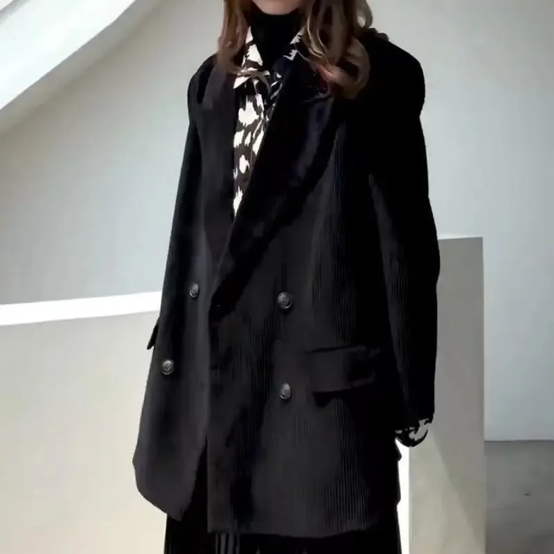Chic and Versatile winter garment