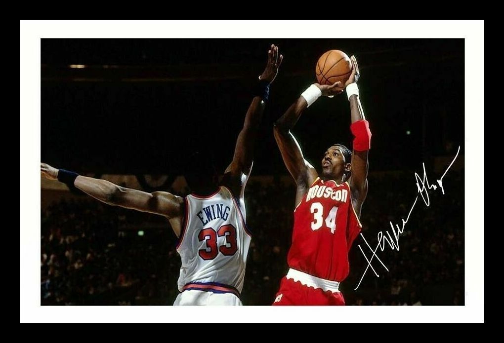 Hakeem Olajuwon - Houston Rockets Autograph Signed & Framed Photo Poster painting