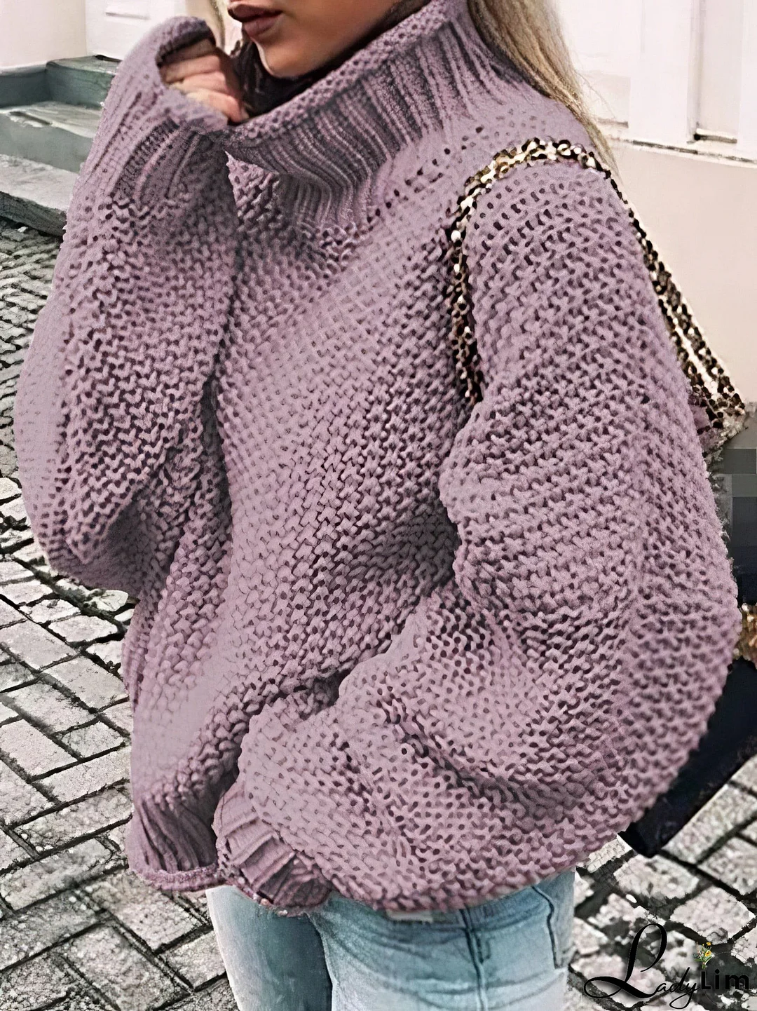 Fashionable and Effortless Sweater