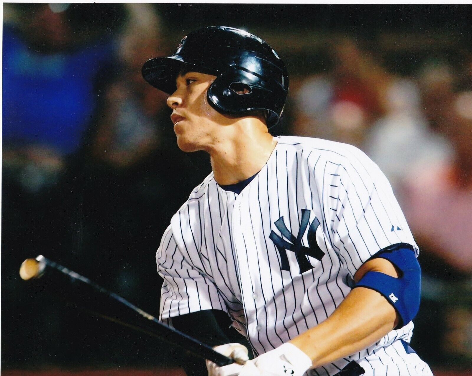 AARON JUDGE NEW YORK YANKEES ACTION 8x10 Photo Poster painting