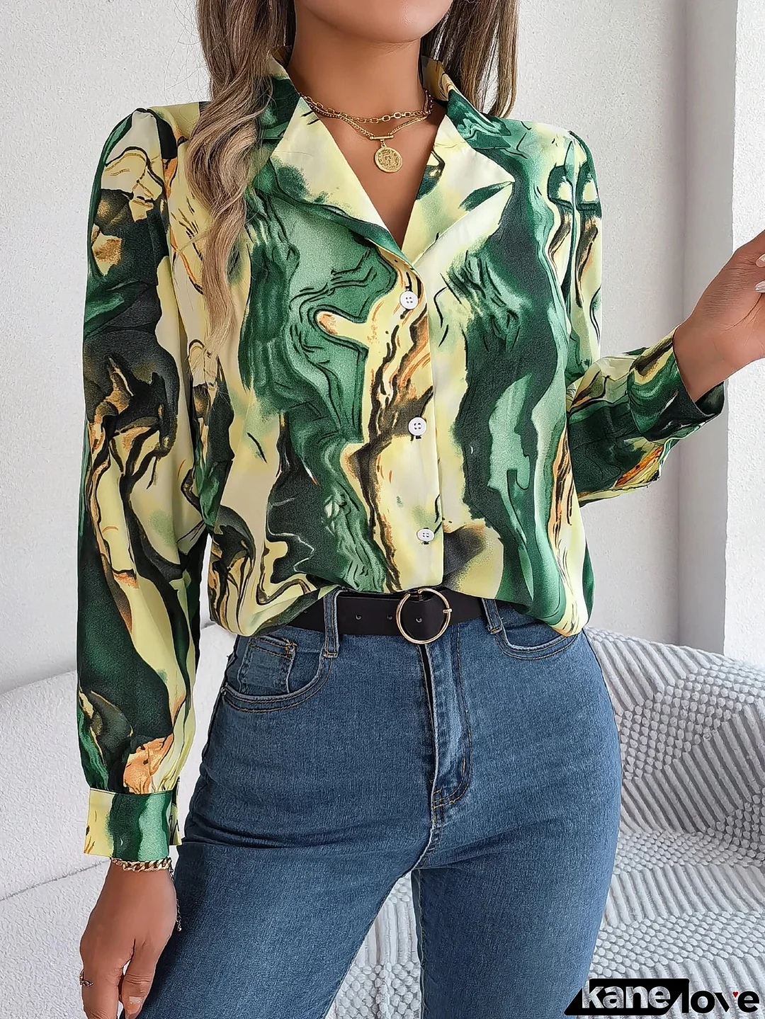 Chic and Light Blouse