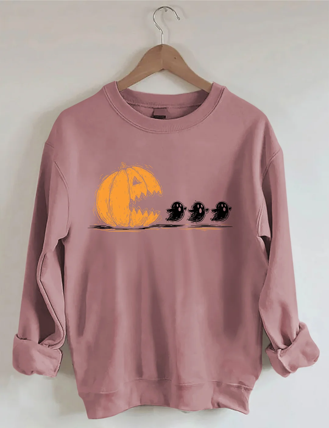 Trendy Halloween Pumpkin Chasing Ghost Sweatshirt