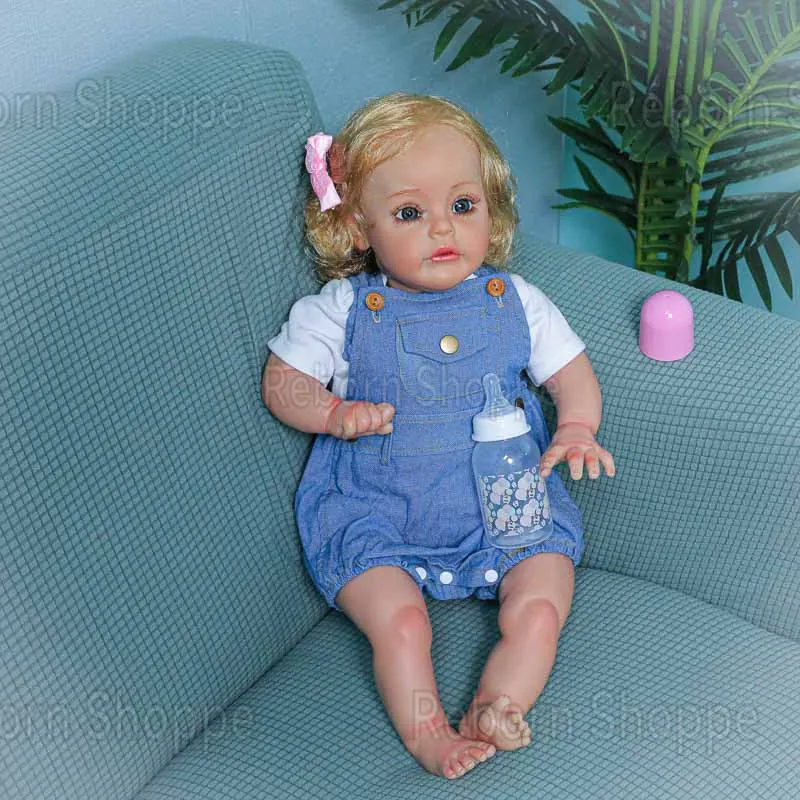 22" Abigail Smiling Girl