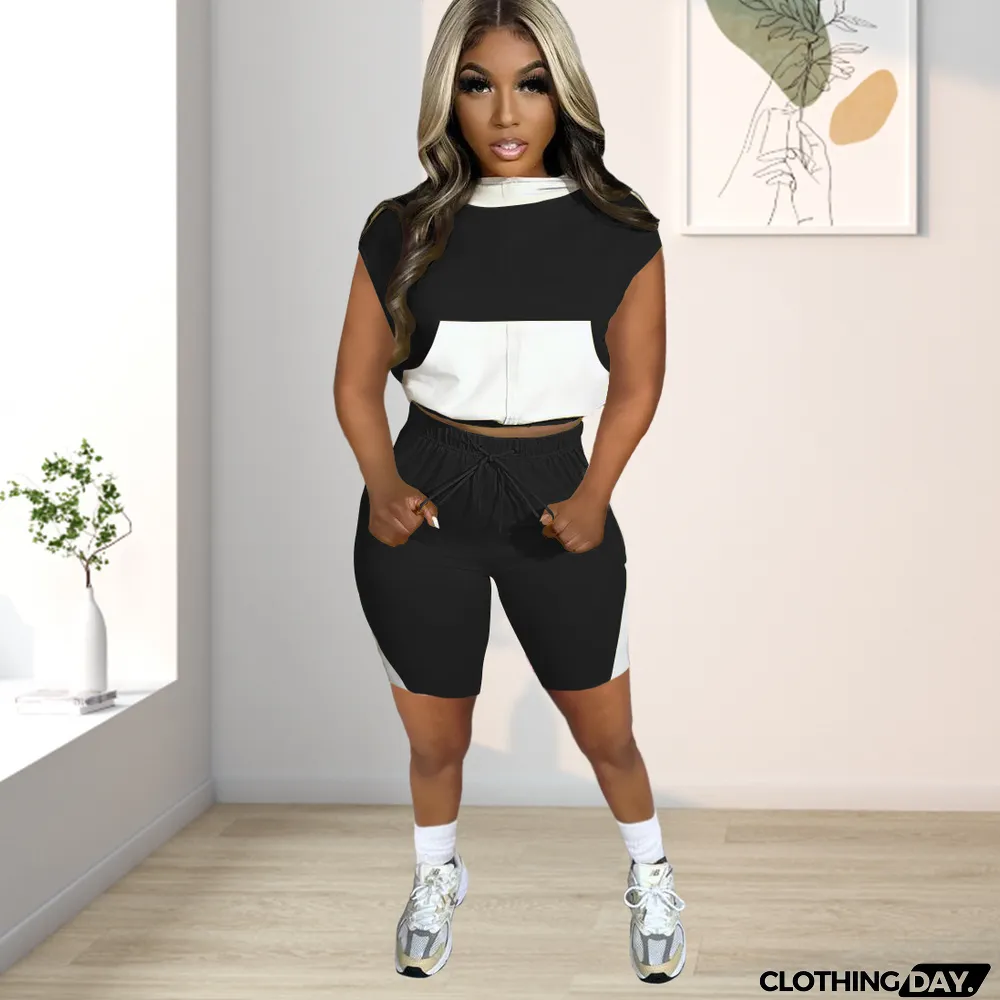 Contrast Color Hooded Sweatshirt Shorts 2 Piece Set