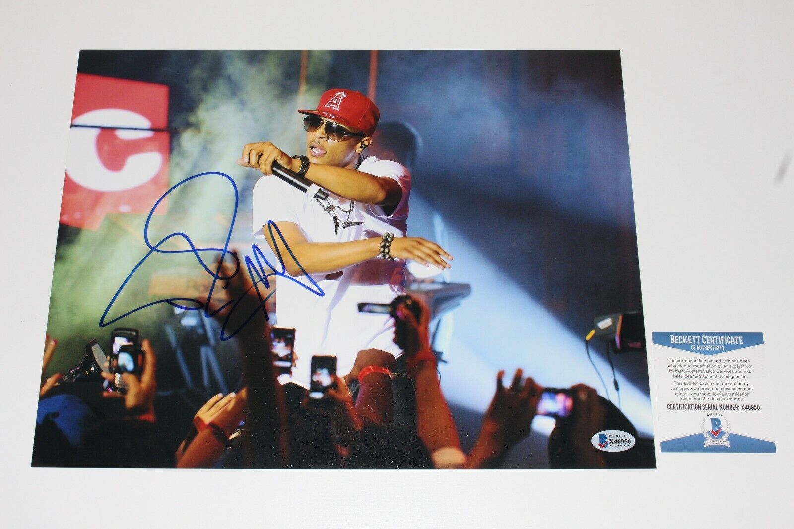 RAPPER T.I. TIP HARRIS HAND SIGNED 11X14 Photo Poster painting B BECKETT COA ATLANTA RAP ATL