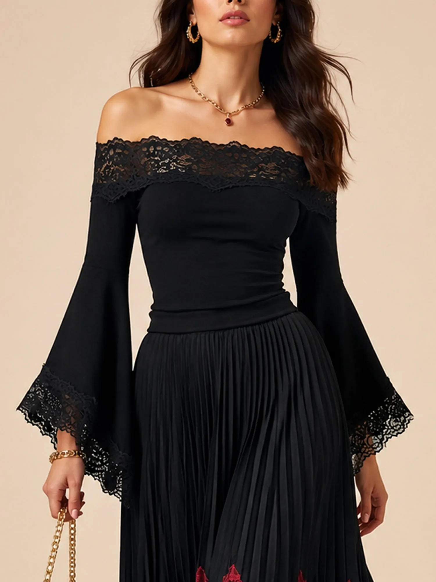 Perfect for a Country Music Festival &mdash; Black Off-the-Shoulder Lace-Trimmed Flare-Sleeve 2026 Spring/Autumn Women&rsquo;s Western Top