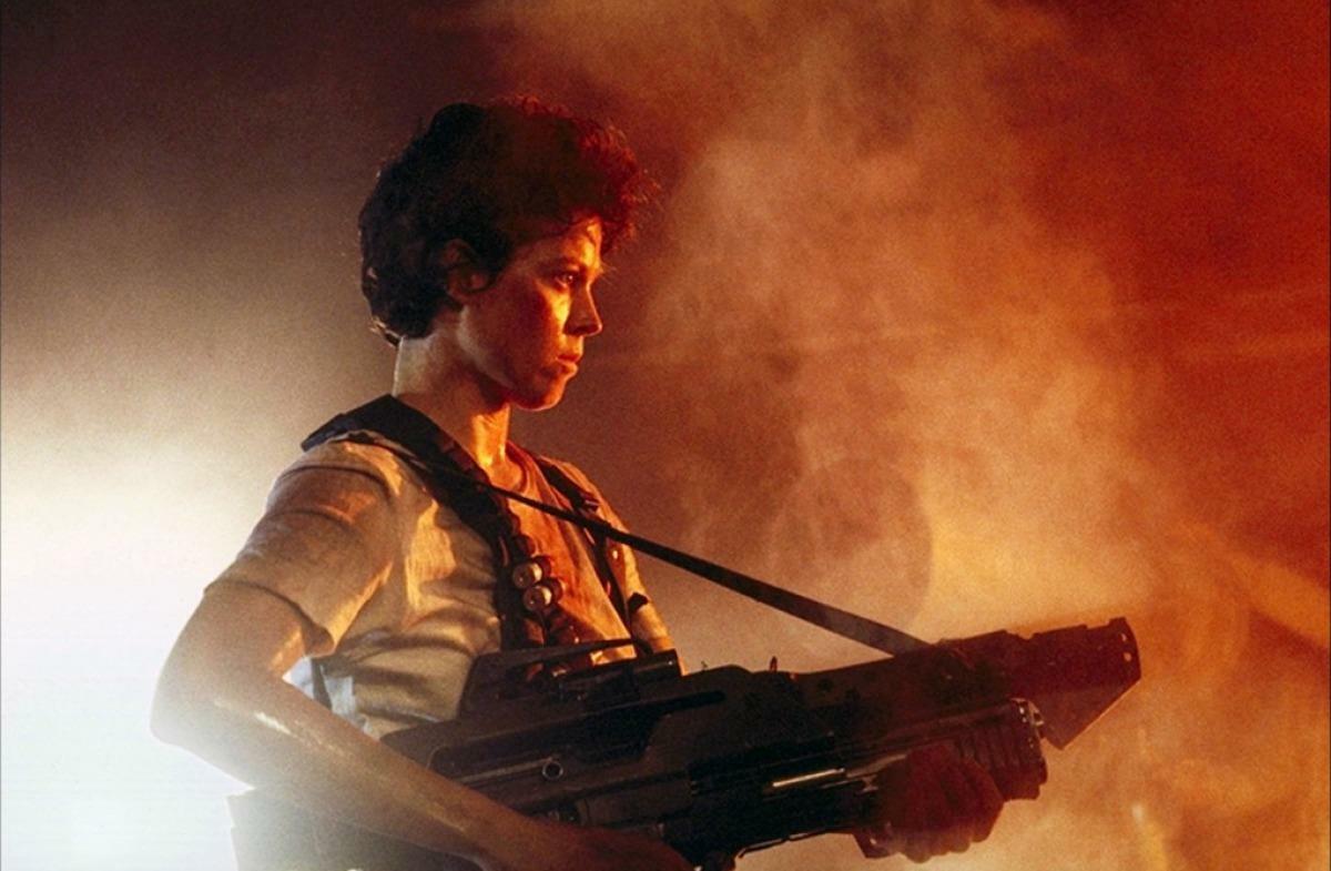 Sigourney Weaver 8x10 Picture Simply Stunning Photo Poster painting Gorgeous Celebrity #24